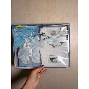 Bambini 5 Piece Gift Set Newborn Blue Excellent NIB Combed Cotton Animal Print